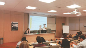 Career-Service-&-Company-Presentation_momenti